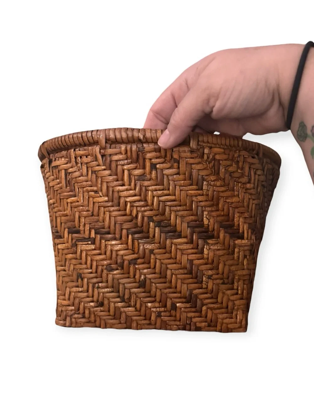 Set of Vintage Woven Rattan Nested Storage Baskets with Fabric Liners